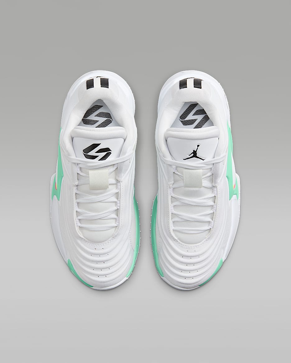 Basketball shoes bg sales